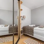Nowoursynowska 145f By Homeprime Warszawa